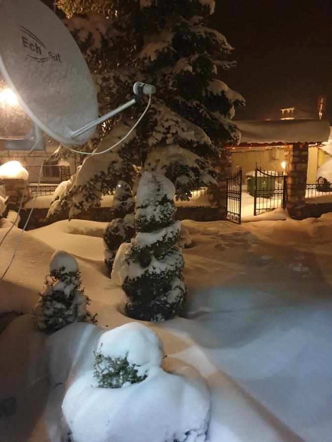 Krystal Hotel Krystallopigí Zewnętrze zdjęcie