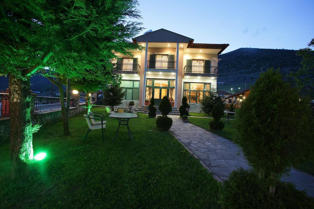 Krystal Hotel Krystallopigí Zewnętrze zdjęcie
