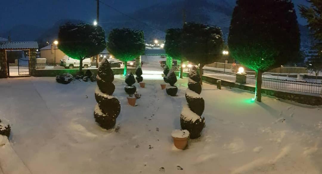 Krystal Hotel Krystallopigí Zewnętrze zdjęcie